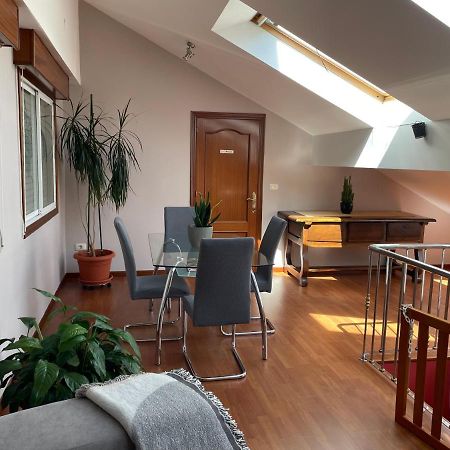 Apartmán Duplex Rosalia De Castro. Ribadavia Exteriér fotografie
