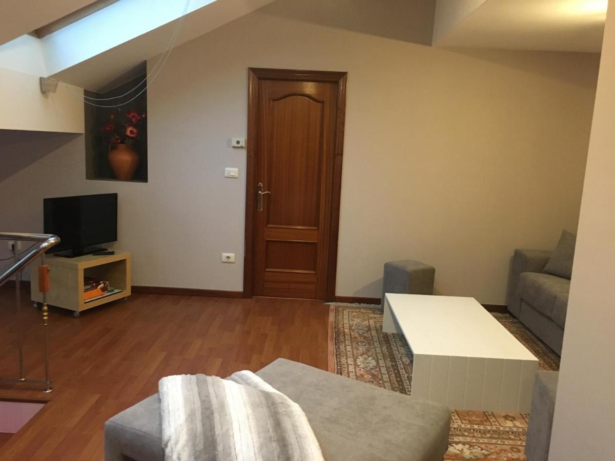 Apartmán Duplex Rosalia De Castro. Ribadavia Exteriér fotografie