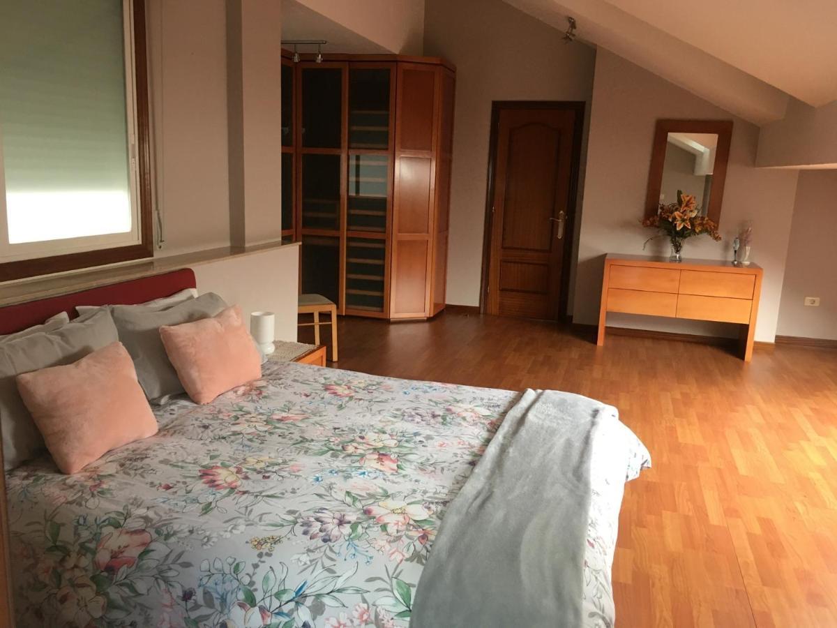 Apartmán Duplex Rosalia De Castro. Ribadavia Exteriér fotografie