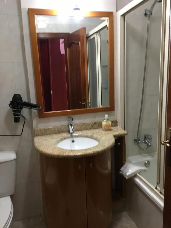 Apartmán Duplex Rosalia De Castro. Ribadavia Exteriér fotografie