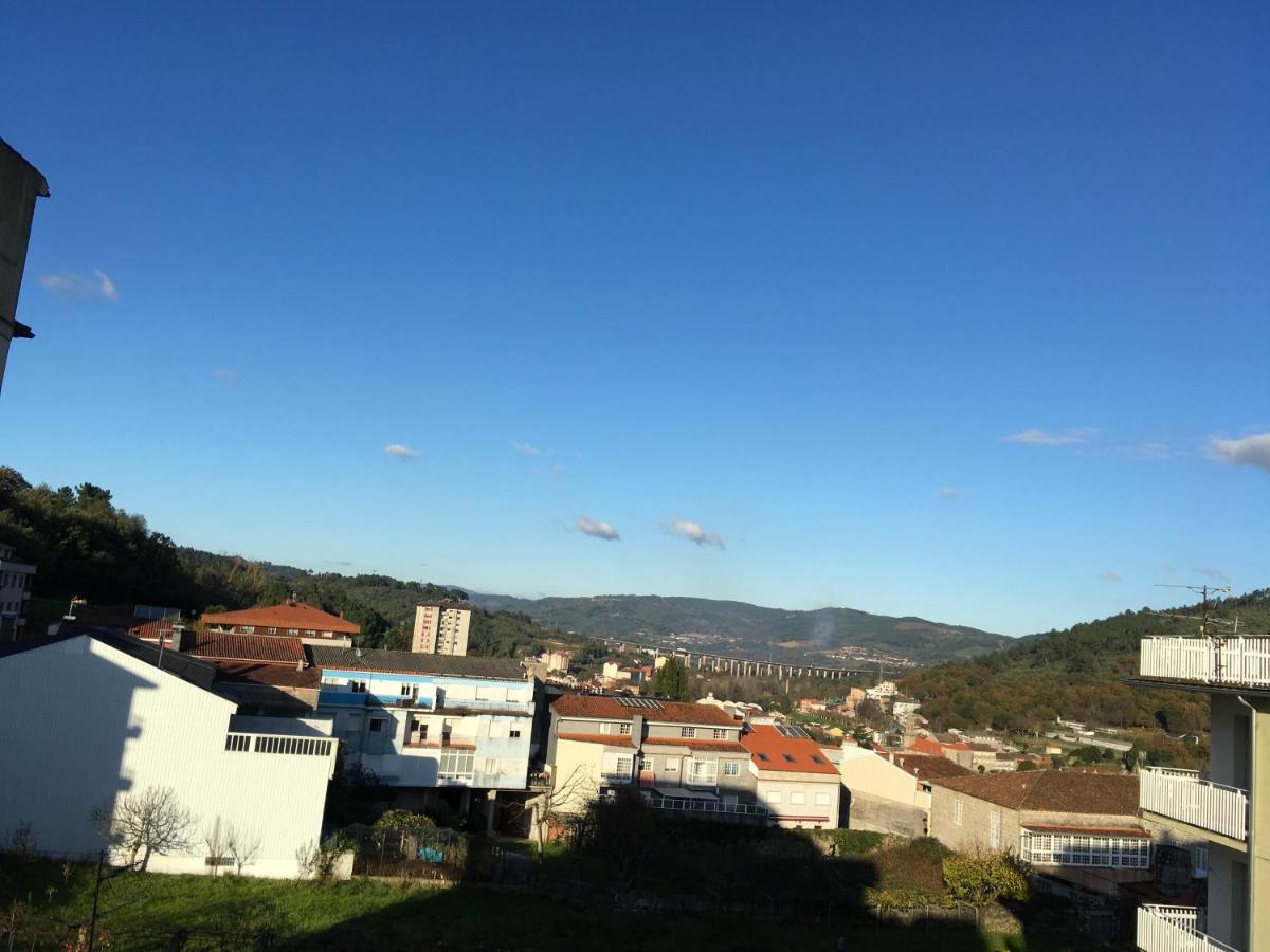 Apartmán Duplex Rosalia De Castro. Ribadavia Exteriér fotografie